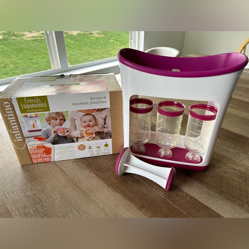 Infantino Fresh Squeeze Station & Pouches